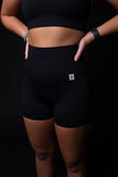 GENESIS SEAMLESS SHORTS-JET BLACK